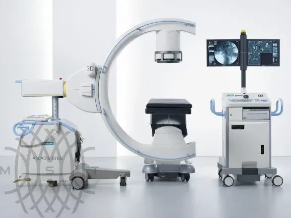 Мобильный рентгенохирургический аппарат c C-дугой Siemens Arcadis Orbic